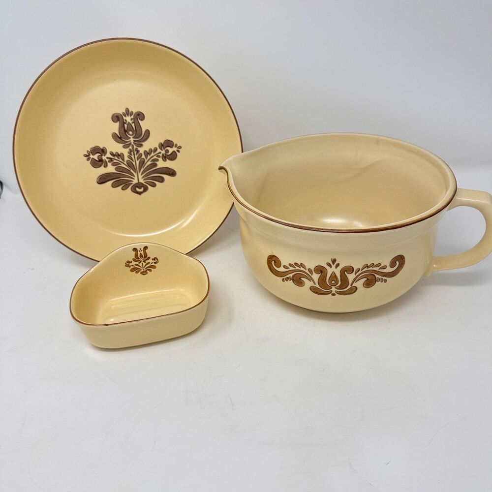 Vintage Pfaltzgraff Village Stoneware Batter Bowl Plate Dish 3pc Lot - READ
